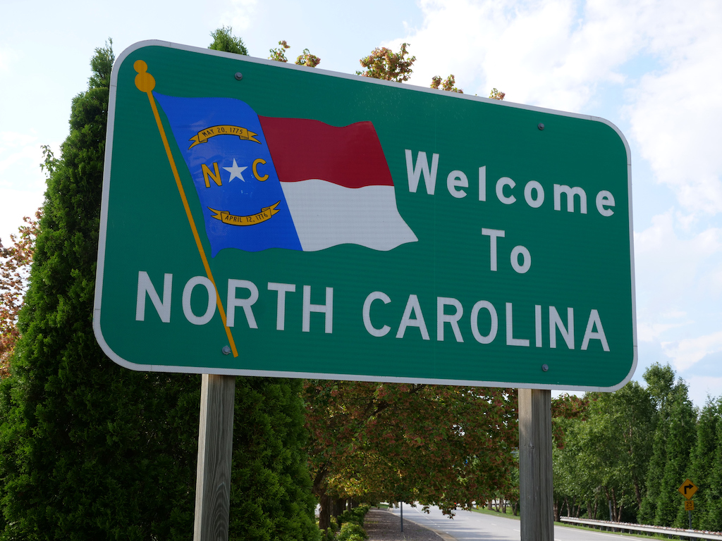 Welcome To North Carolina sign. | Generator services.