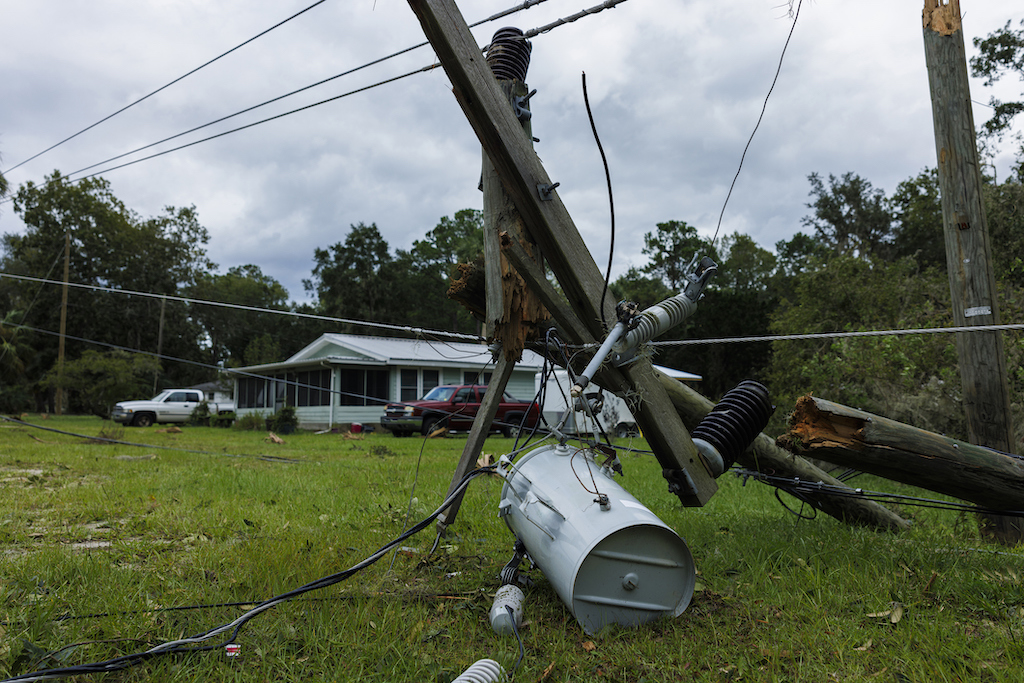 Damaged power line infront of home. In need of generator services in Sunset Beach, NC
